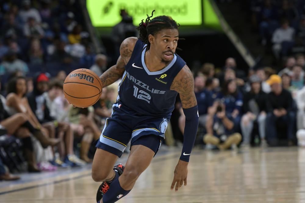 更猛烈的黑 更猛烈的黑