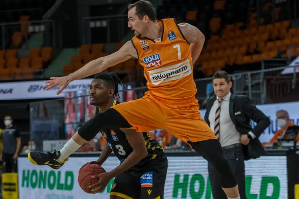 皇家社会方 皇家社会方